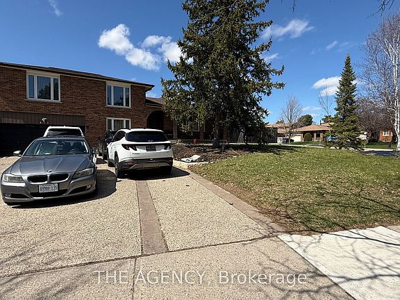 3rd image of 411 Laurier Ave
