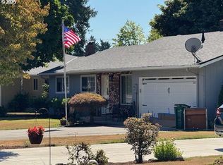 8164 SE Hartcliffe Ct, Milwaukie, OR 97267
