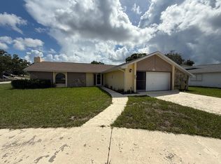 7230 Galloway Rd, Weeki Wachee, FL 34613