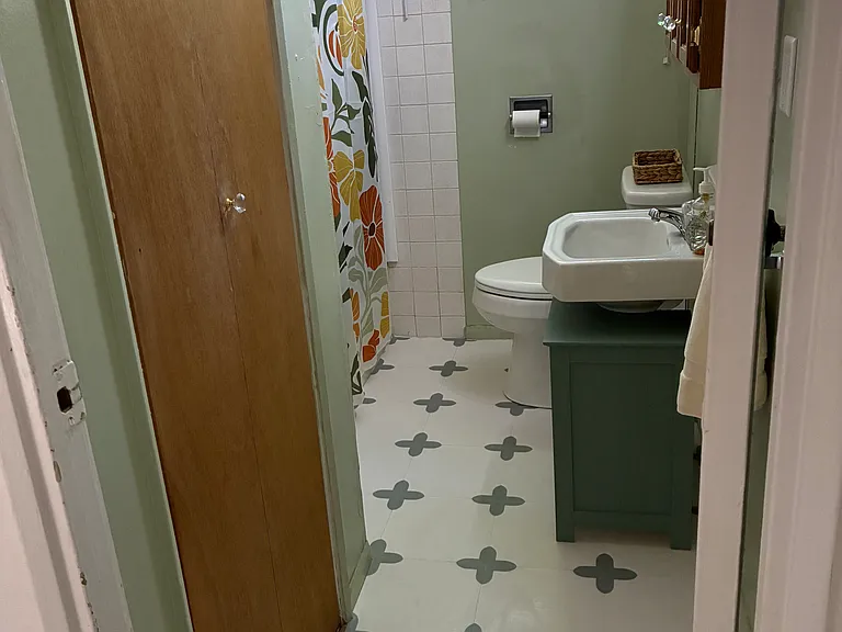 2502 Buffalo St — Photo 10