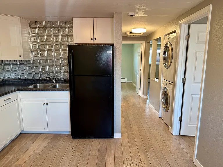 In-Unit Laundry