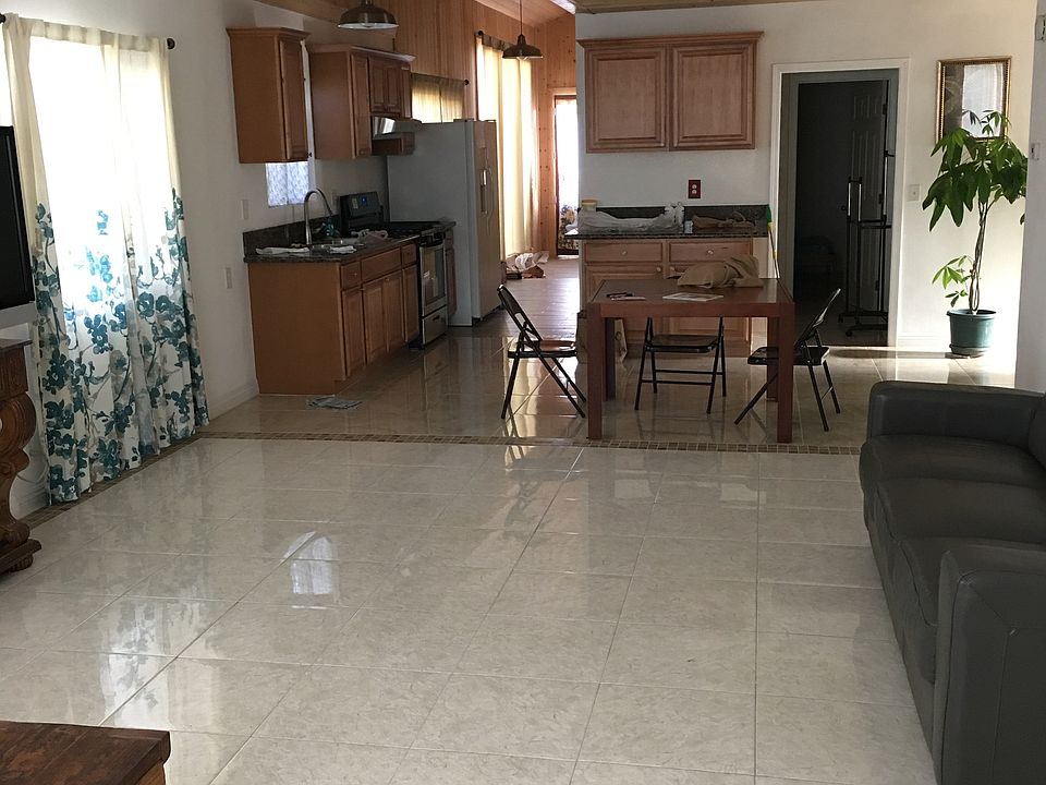 1st image of 1140 E Juanita Ave