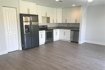 2nd image of 4741 Myla Ln