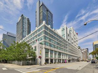 36 Blue Jays Way #530, Toronto, ON M5V 3T3