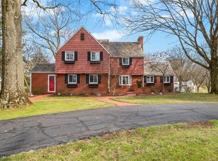 2009 Murdstone Rd, Pittsburgh, PA 15241