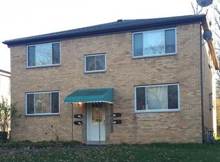33 Garnet Rd, Buffalo, NY 14226