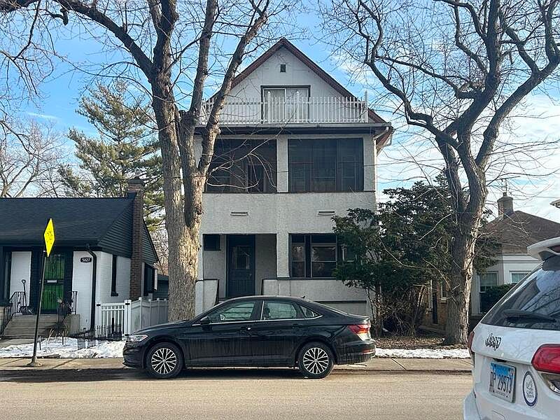 1st image of 5825 N Rogers Ave APT 2