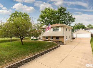 4224 16th Ave, Moline, IL 61265