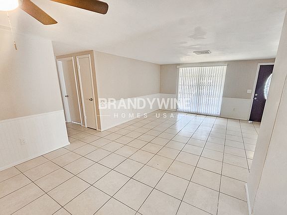 5th image of 3626 Blackhawk Dr