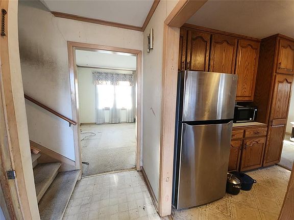 5th image of 5808 Mackey St