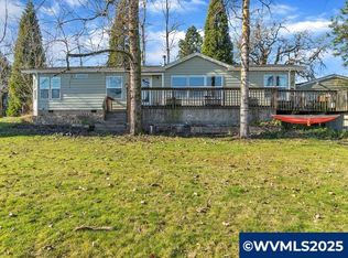 16010 W Perrydale Rd, Sheridan, OR 97378