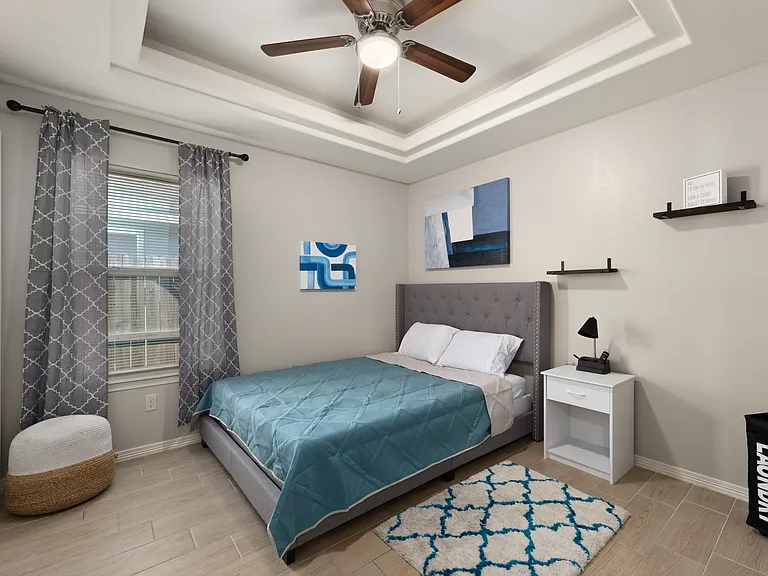 Javalina Ave — Photo 9