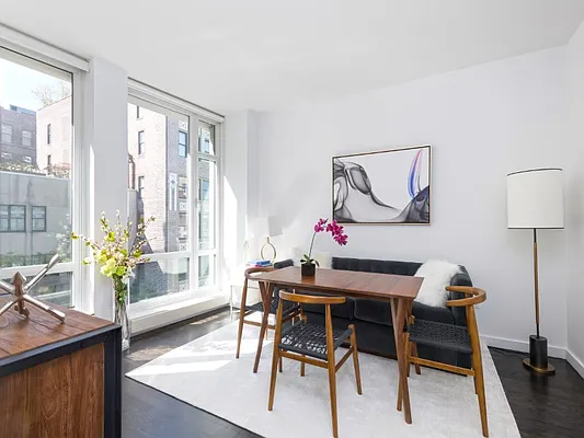 Sold by Sotheby's International Realty | media 21