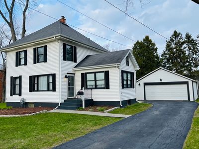 421 Ela St, Barrington, IL, 60010