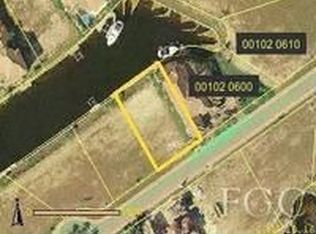 5652 Yardarm Ct, Cape Coral, FL 33914