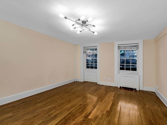 3rd image of 56 W 12th St APT 1