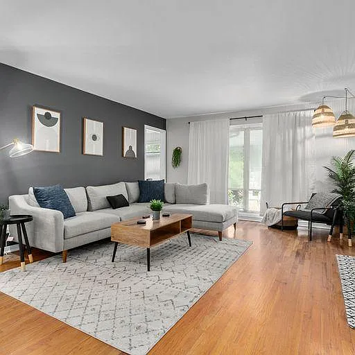 3 bed, 1252 sqft, $4,750 — Photo 3