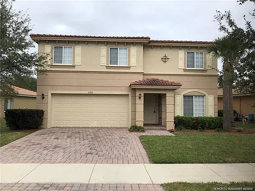 2060 SW Newport Isles Blvd SW Photo 1