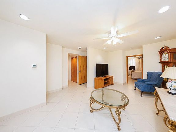 5th image of 1673 83rd St