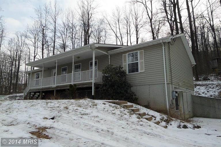 1st image of 20 Avery Dr
