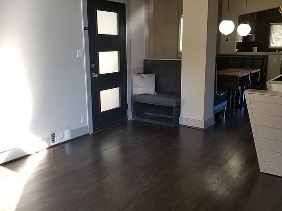 entrance to living dining area