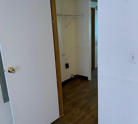 3rd image of 5044 Greenwood Rd Lot 11