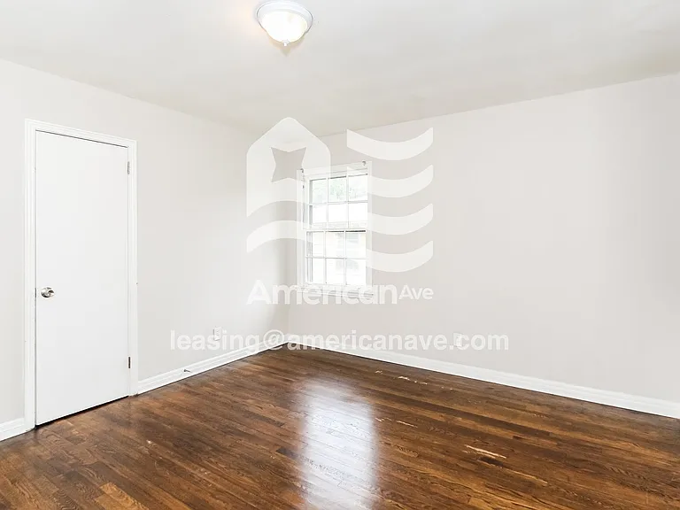 61171_009_bedroom_10.jpg