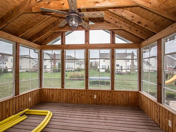 Screen Porch