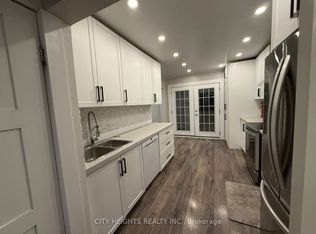 22 Harvey St, Hamilton, ON L8L2L8