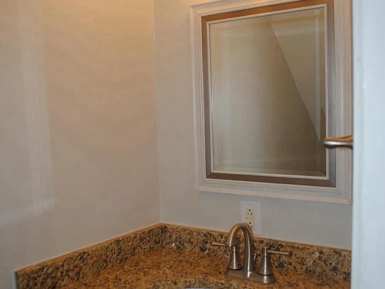 1036 Nichols Dr — Photo 15