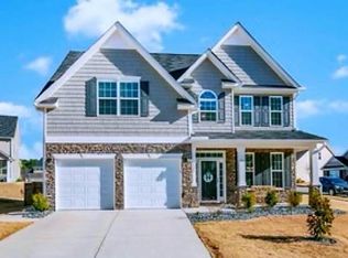 7325 Birchshire Dr, Raleigh, NC 27616