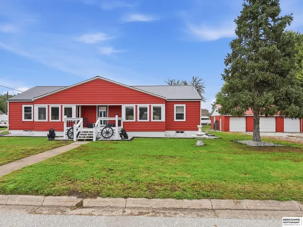 430 W 11th St, Decatur, NE 68020