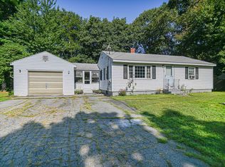 16 Pine Ave, Eliot, ME 03903