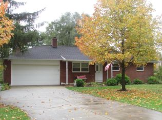 532 Shanahan Rd, Lewis Center, OH 43035