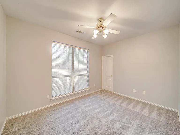 4618 Devonshire Dr — Photo 22