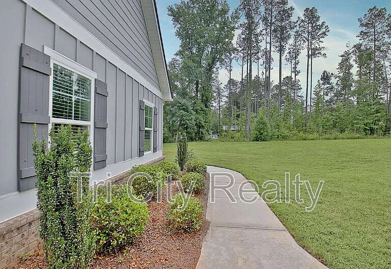 6230 Gordon Rd — Photo 10