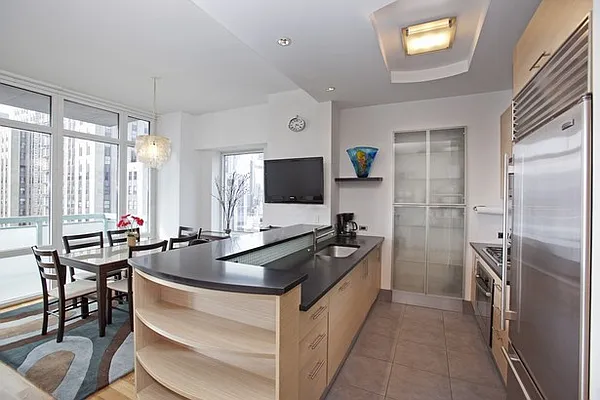 Sold by BLU Real Estate | media 12