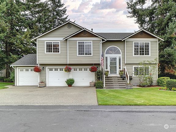 2nd image of 21117 47th Avenue E