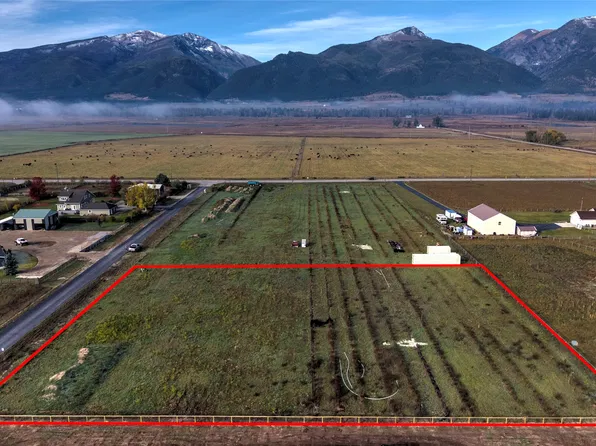 352 Lonesome Pine Trl, Stevensville, MT 59870