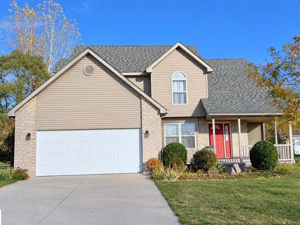 777 Deer Run Dr, Mount Pleasant, MI 48858