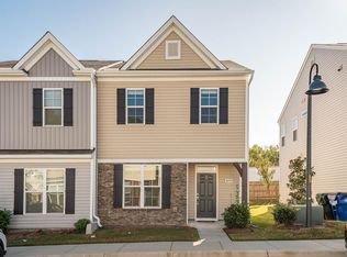 8959 Commons Townes Dr, Raleigh, NC 27616