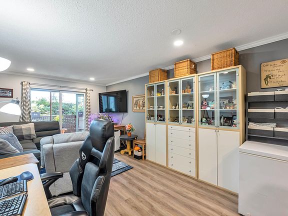 5th image of 200 Westhill Pl #117