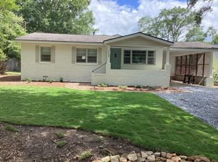 249 Johnson St, Senoia, GA 30276