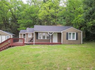 20118 E Truman Rd, Independence, MO 64056