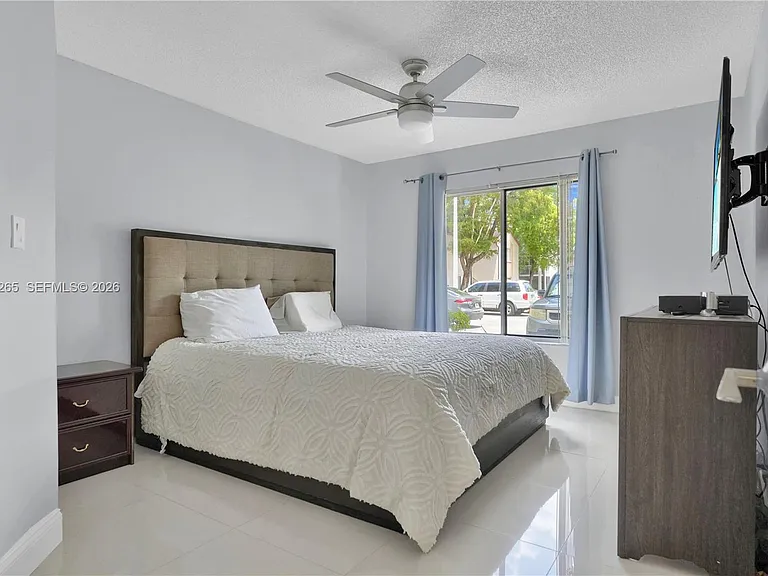 13946 SW 91st Ter #13946 — Photo 13