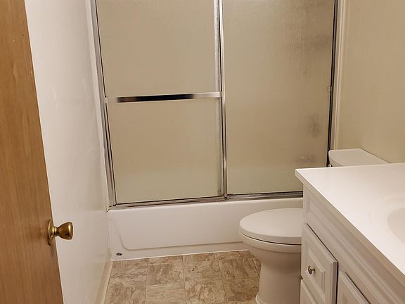 5th image of 33635 2nd St
