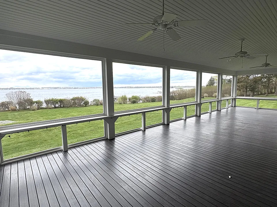 41 Walcott Ave
