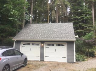 6326 NE Balzow Rd, Suquamish, WA 98392