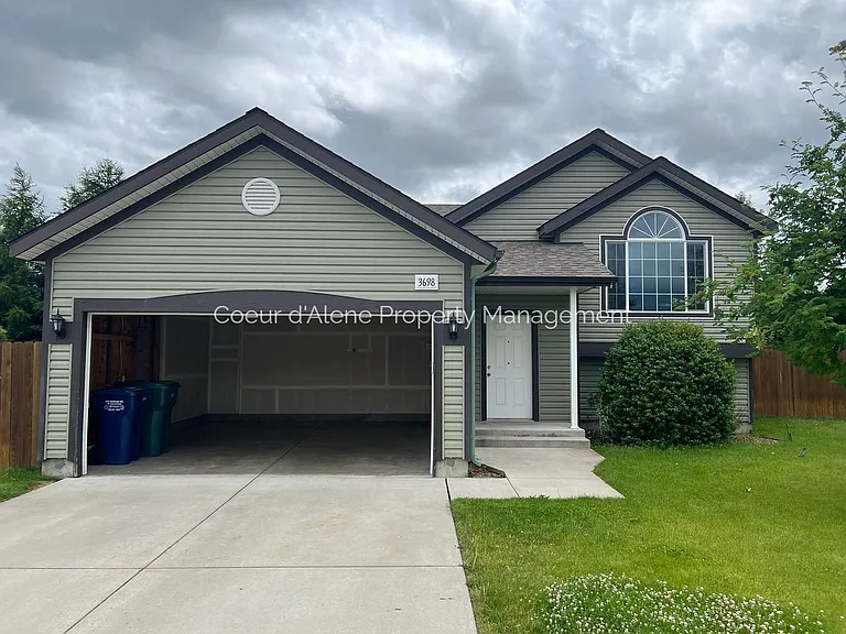 3698 W Sharpshin Dr — Photo 1