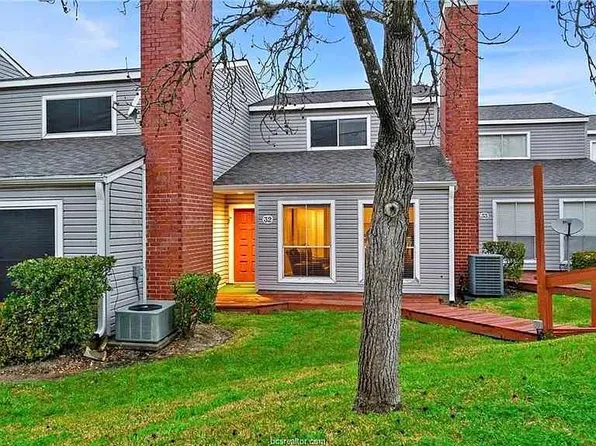 1500 Olympia Way #32, College Station, TX 77845